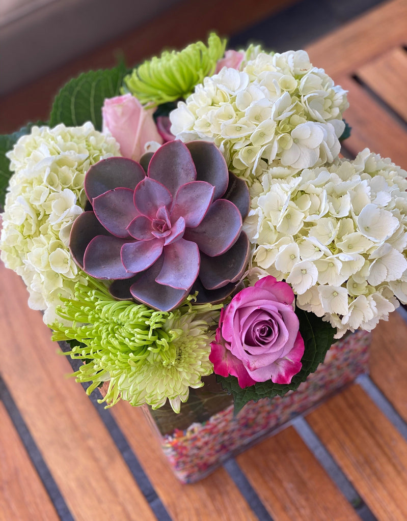 Create a Fun, Festive Floral Arrangement!